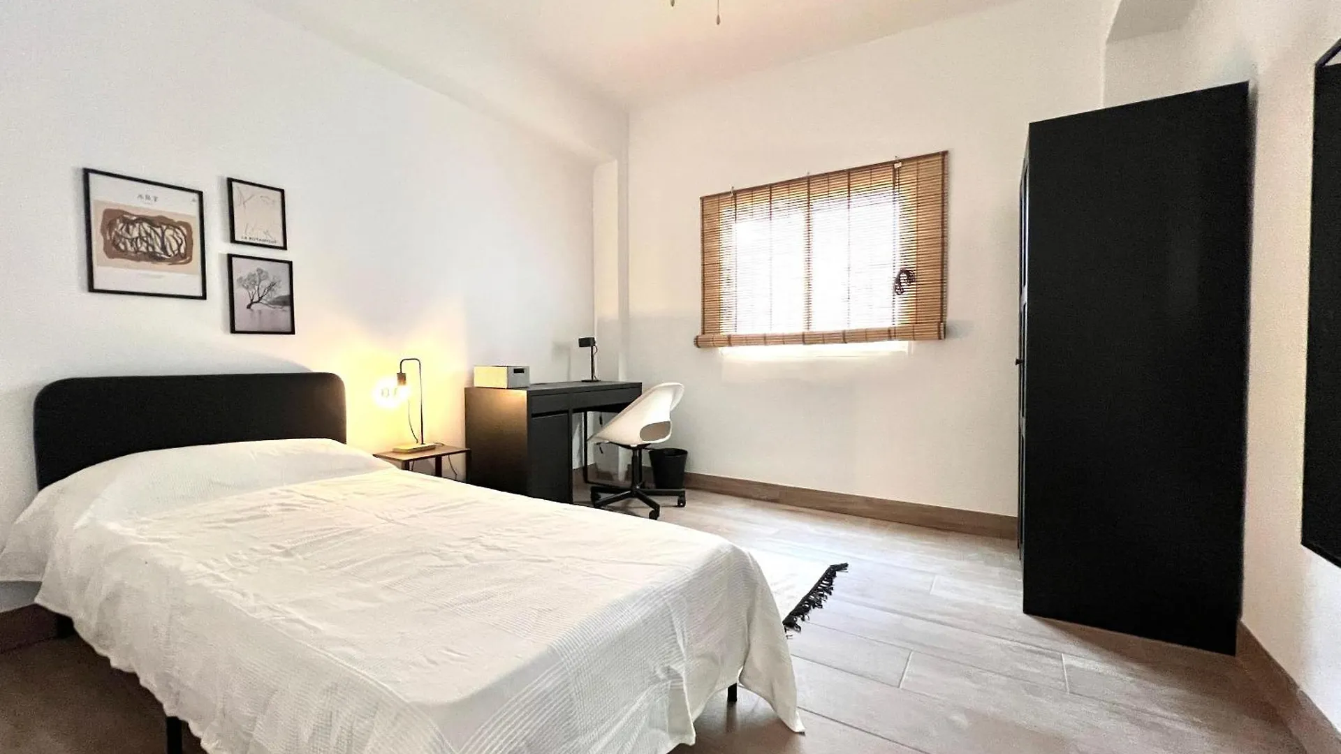 Habitaciones Calzada Centro - Estacion Almeria