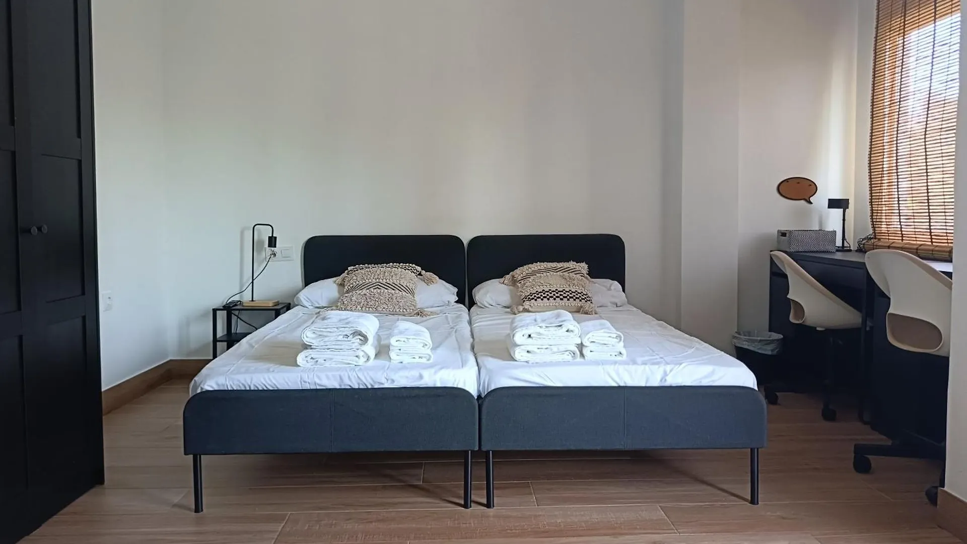 Casa de hóspedes Habitaciones Calzada Centro - Estacion Almería